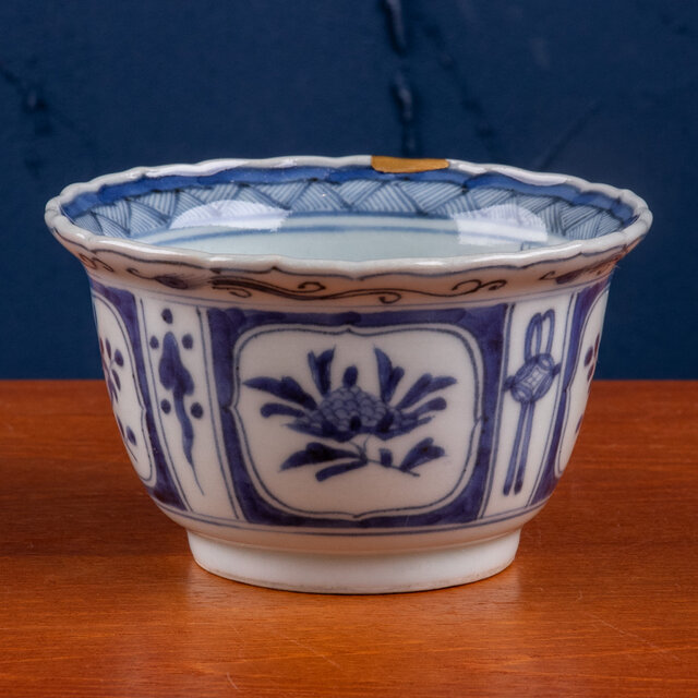 寂】伊万里焼 古伊万里 染付『花文』花入 花瓶 飾壺 壷 徳利 酒