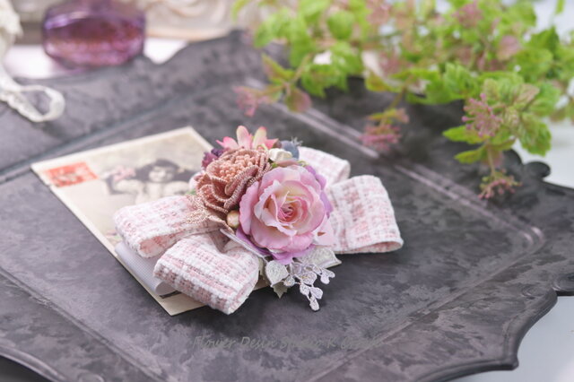 ピンクの薔薇とツイードリボンのヘアクリップ リボン お洒落
