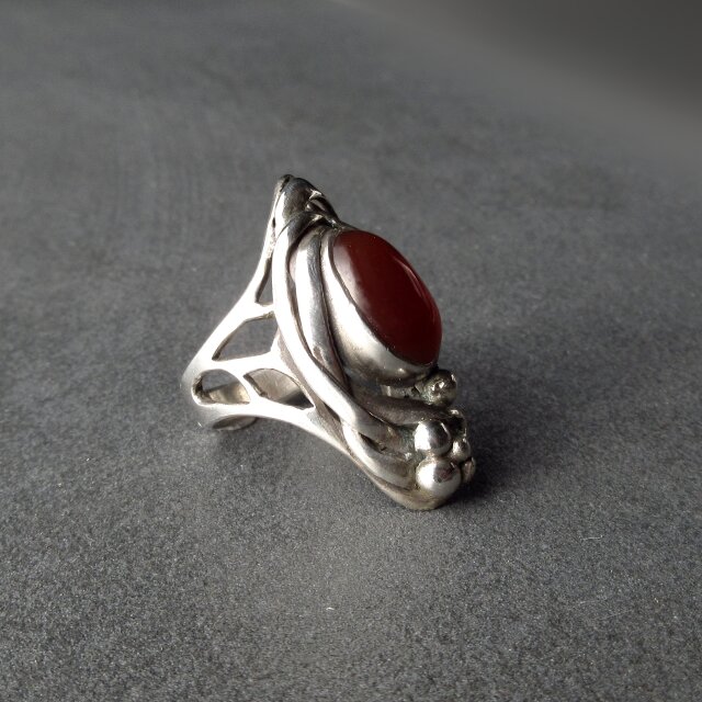 こっくり赤色 カーネリアン・シルバーリング | iichi 日々の暮らしを
