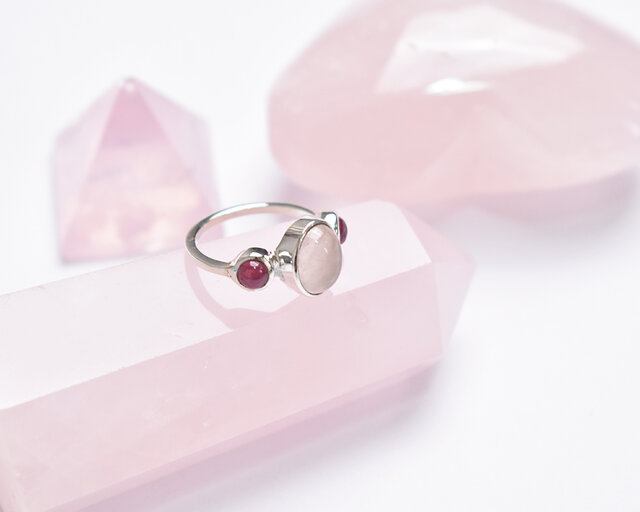 ローズクォーツとルビーのシルバーリング 天然石リング シルバー