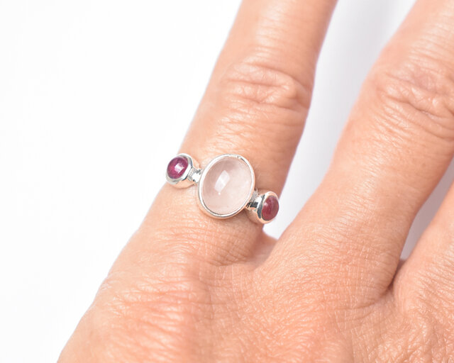 ルビー色の石付きシルバーリング リング レディース tr-6-28-2 ルビー シルバー925 キュービック