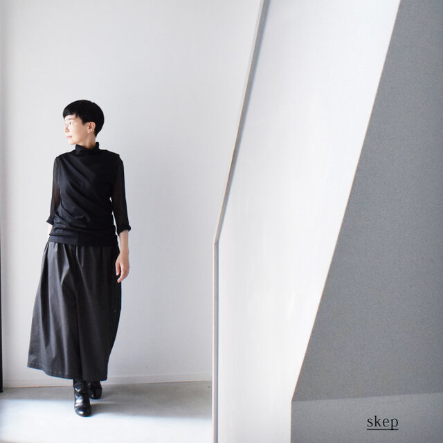 ワイドパンツ（ショート）：グレー