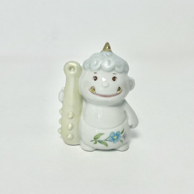 ブルーの髪の、小鬼のフィギュリン