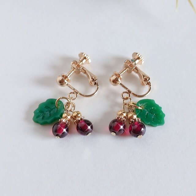 【1月の誕生石】ガーネットのイヤリング ピアス