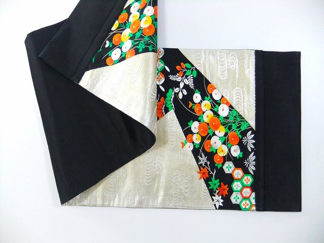 a16a-2082】和柄タペストリー/花鳥文様/帯リメイク/日本のお土産