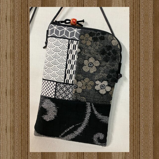 スマホショルダー　24K11 モノトーン