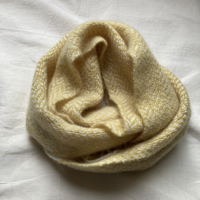 ＜初めてのカシミヤ＞　杉綾　ヘリンボーン　レモングラス　ハーブ染め　手織り