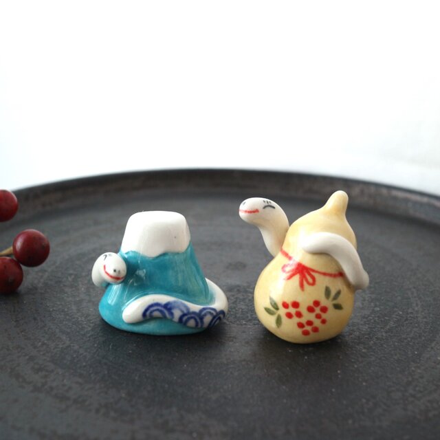 からまり福へび　（ 富士山・瓢箪 )