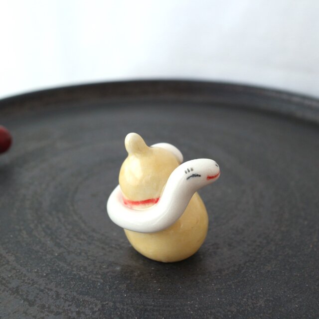 からまり福へび （ 富士山・瓢箪 ) | iichi 日々の暮らしを心地よく