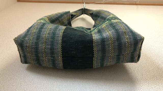 裂き織り ショルダーバッグ◇ワンハンドル（A） | iichi 日々の暮らし