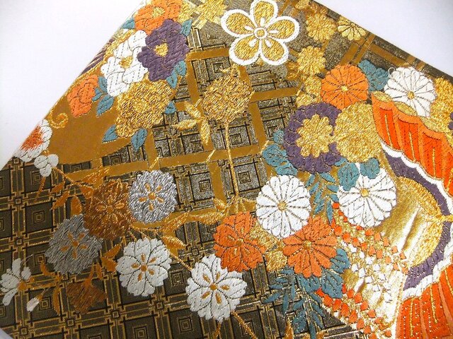 16)2100】52cm/鴛鴦花蝶丸文様/テーブルセンター/和風/帯リメイク/日本