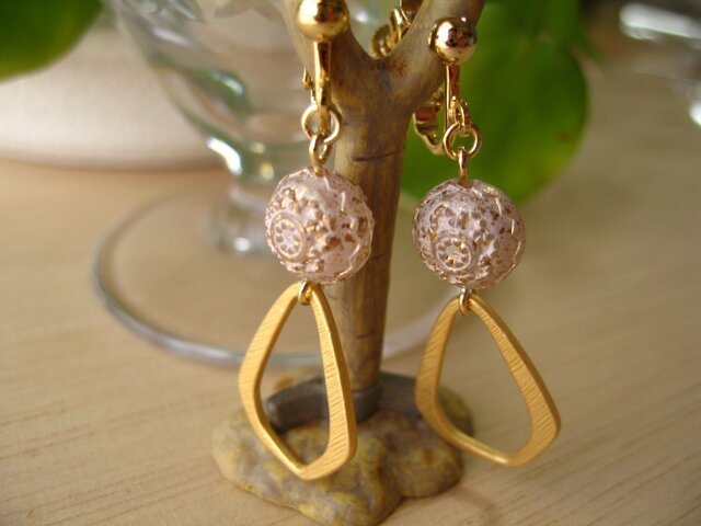 Goldring earringの画像1枚目