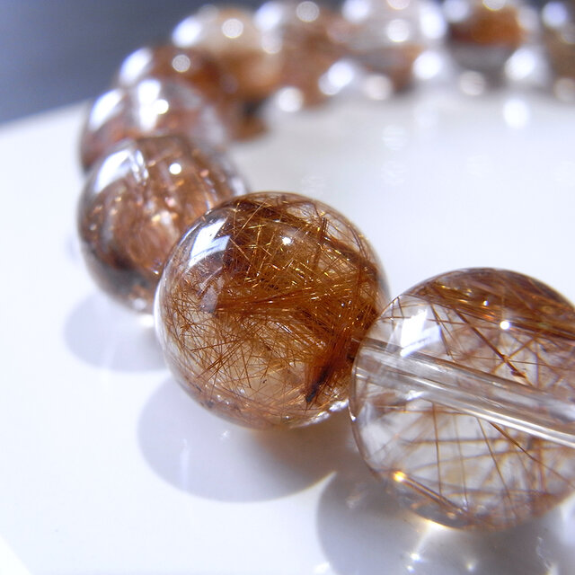 [本物 新品]ルチルクォーツ 10mmブレスレット ゴールドルチルクォーツ ブレスレット 10mm 17.5cm メンズ M