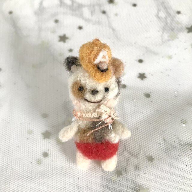 【ブローチ】イニシャルAキャップねこちゃん