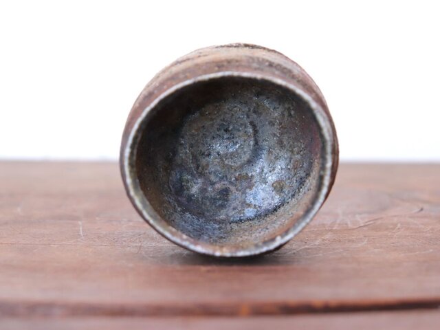 備前焼 ぐい呑み gi-044 | iichi 日々の暮らしを心地よくする