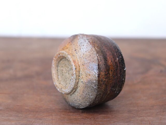 備前焼 ぐい呑み gi-047 | iichi 日々の暮らしを心地よくする