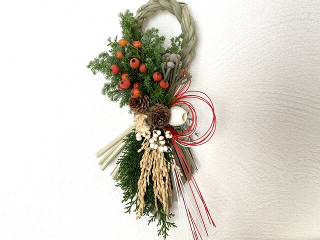 【ハンドメイド】お正月リース 縦型お正月飾り3 | iichi 日々の暮らしを心地よくするハンドメイドや