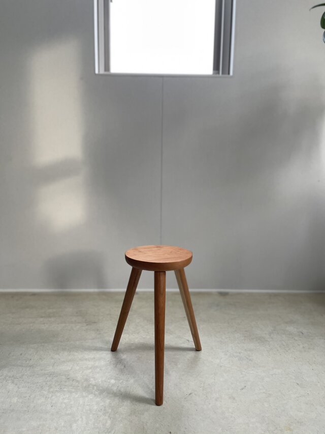 オーダー製作品〜三本脚ハイテーブルH600