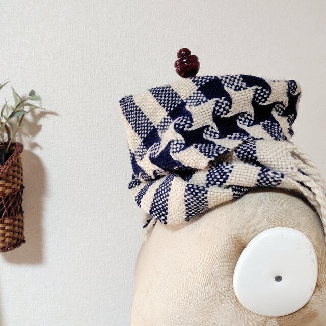 再販　カッコいい風車織りミニマフラー　手織り　ベージュ×ネイビー