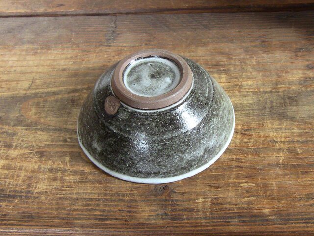 藁灰　綺麗な灰です。 藁灰釉小鉢 | iichi 日々の暮らしを心地よくするハンドメイドや
