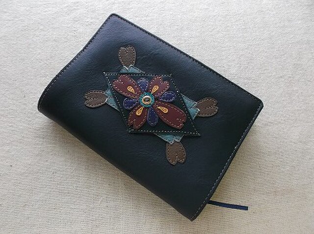 文庫サイズブックカバー レザーパッチワーク | iichi 日々の