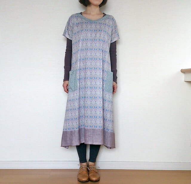 *リバティ*フレアワンピース M~Lサイズの画像1枚目