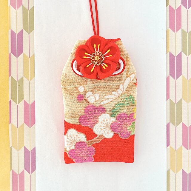 紅白梅｜梅のお守り袋（縁起物・つまみ細工／元巫女が仕立てる