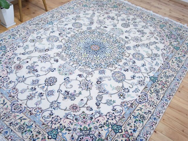 ペルシャ絨毯ナイン産 アイボリー 255×197cm 9Laノーラ 手織り