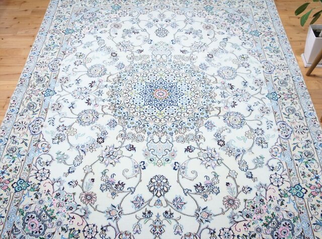ペルシャ絨毯ナイン産 アイボリー 255×197cm 9Laノーラ 手織り