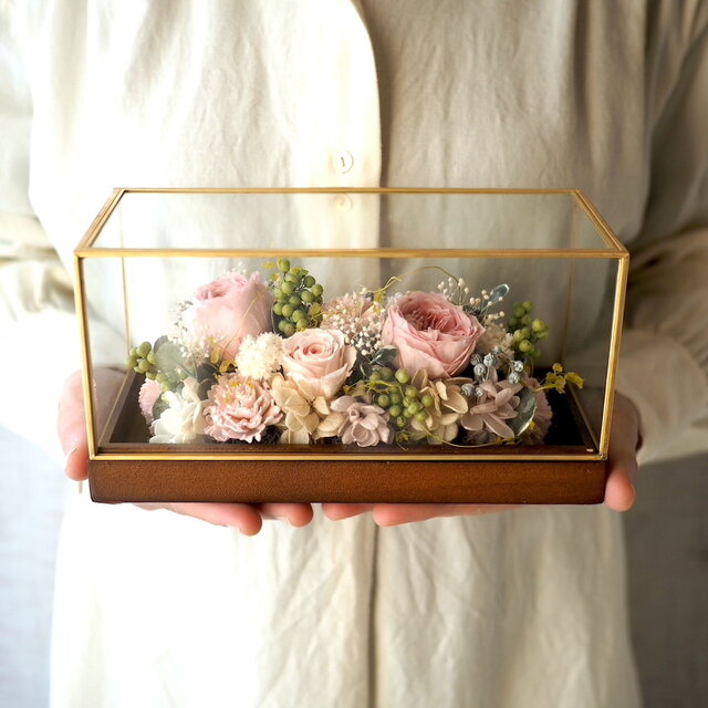 上品なアンティークピンクのアレンジメント -Iron gold (L)-