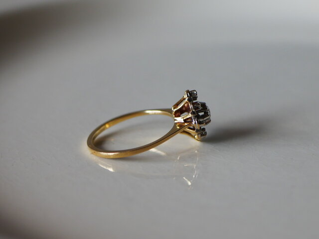 K18リング ☆揺れる天然石/ヴィンテージ K18リング ☆揺れる天然石/ヴィンテージ