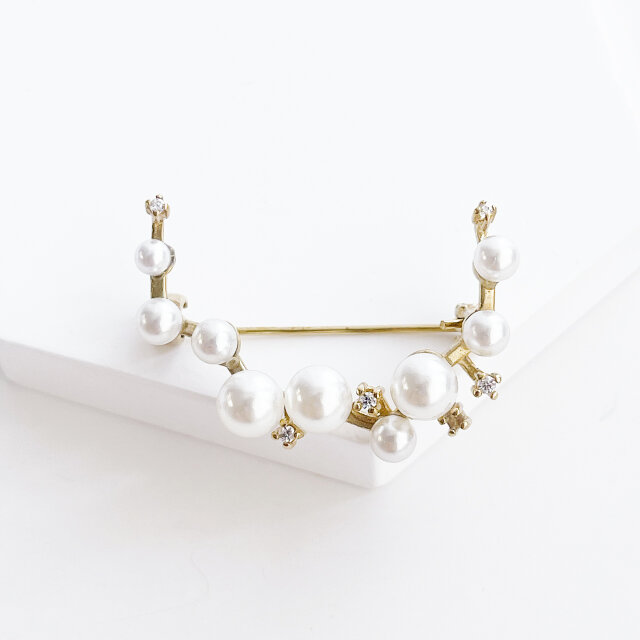 パール＆ルミナスブローチ【ebro17】