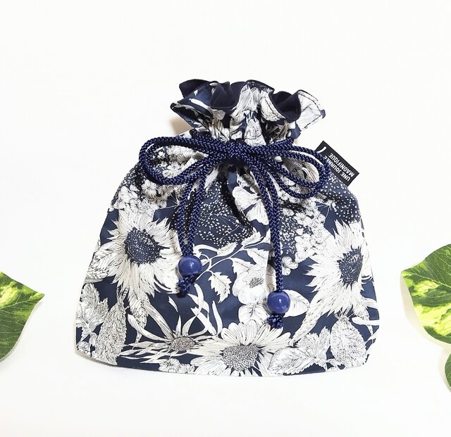 〈30〉naru様　リバティ ハンドメイド 巾着袋 ベッツィ オーダー 30〉naru様 リバティ ハンドメイド 巾着袋 ベッツィ オーダー 30