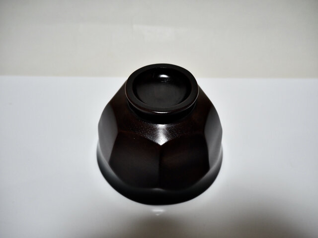 希少♦️黒柿♦️皇室御用達♦️天然 最高級 宝物扱い♦️飾り収納棚♦️日本技術♦️送料込 黒柿の八角椀 | iichi 日々の暮らしを心地よくするハンドメイドや