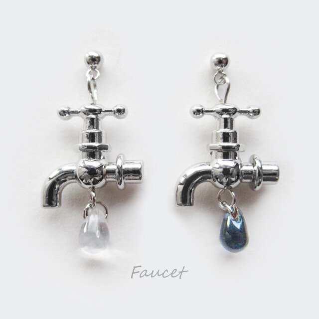 蛇口ピアス/ブルーorクリア【イヤリング等変更可】
