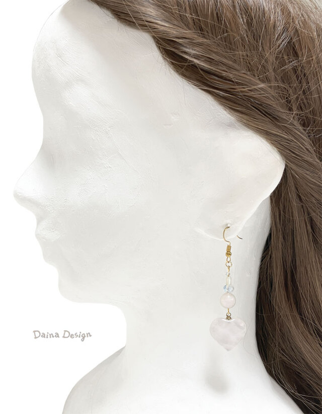 ☆❤️ 天然石　ローズクォーツ　薔薇　ピアス　イヤリング　ハンドメイド 天然石ピアス】ローズクォーツ 薔薇 14kgf フックピアス