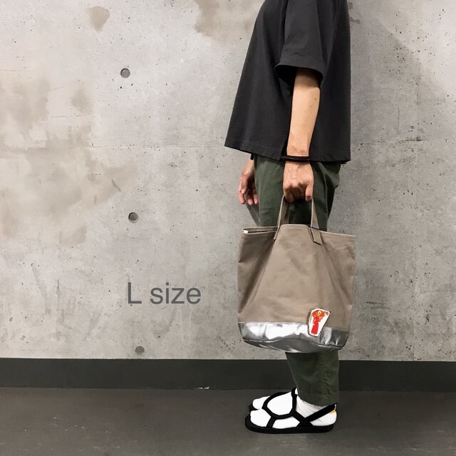 【ハンドメイド】帆布バケツトートバッグLarge＊ネイビー L］マルシェカゴのようにも使える 帆布の丸底バケツトート ネイビー