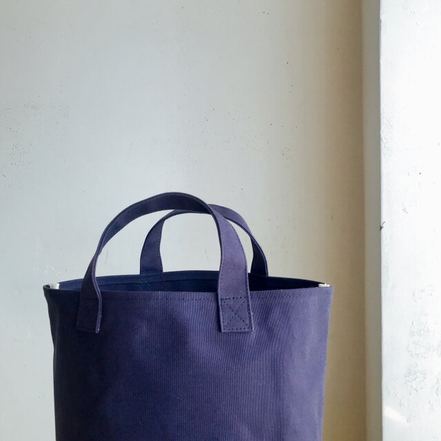 【ハンドメイド】帆布バケツトートバッグLarge＊ネイビー L］マルシェカゴのようにも使える 帆布の丸底バケツトート ネイビー