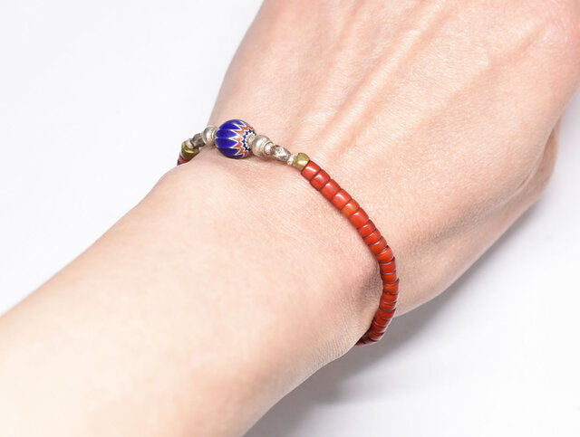 【専用】シェブロン・ビーズ・ブレスレット他 シェブロンビーズと、飴色ホワイトハーツ、oldチンシルバー＆オリッサ