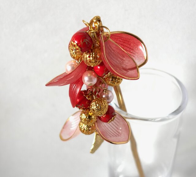 ほぼ未使用】薄いピンクのカメリアかんざしゴールドのアンティーク風