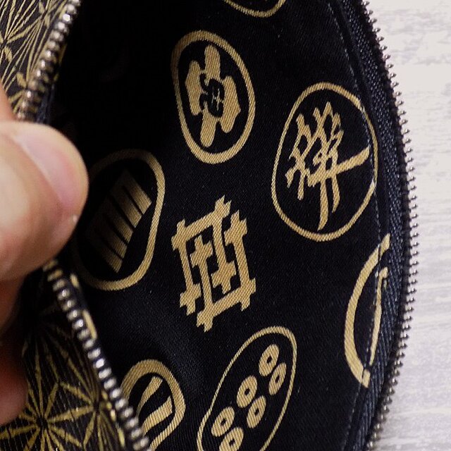 古い 道中財布 古道具 アンティーク 再4] 古銭付き道中財布(小) 家紋・黒 - chibizaru | minne 国内