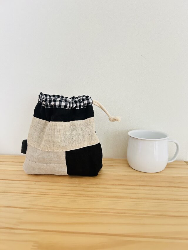 天日干しリネンのミニ巾着袋　