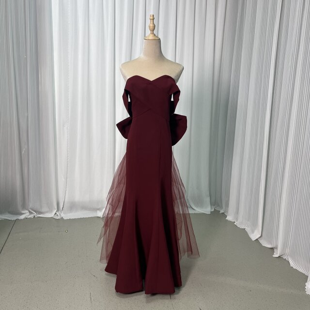 美品！カラードレス ボルドー色 オフショルダー バックリボン 細見えシルエット セクシー