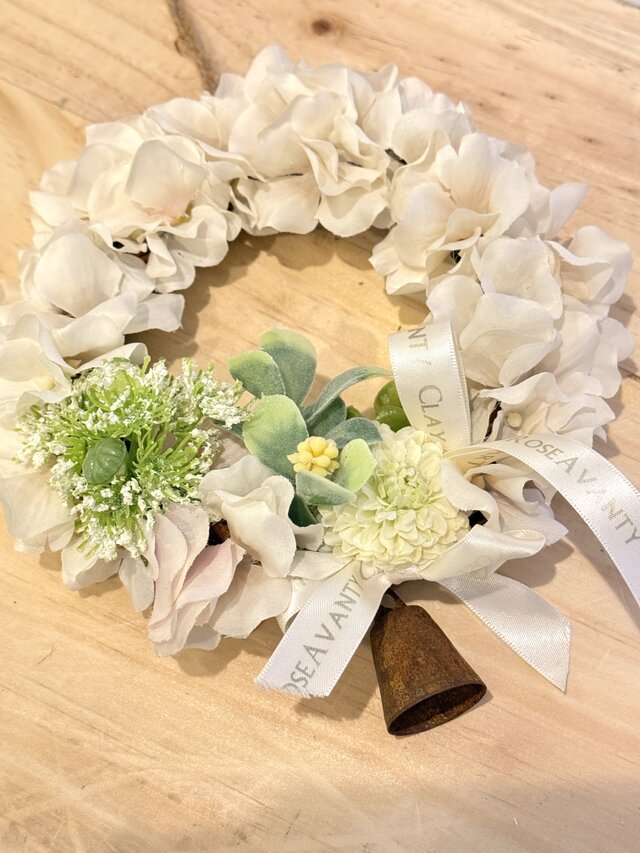 ハイドランジア＊アーティフィシャルフラワーのミニリースwithアンティークベル
