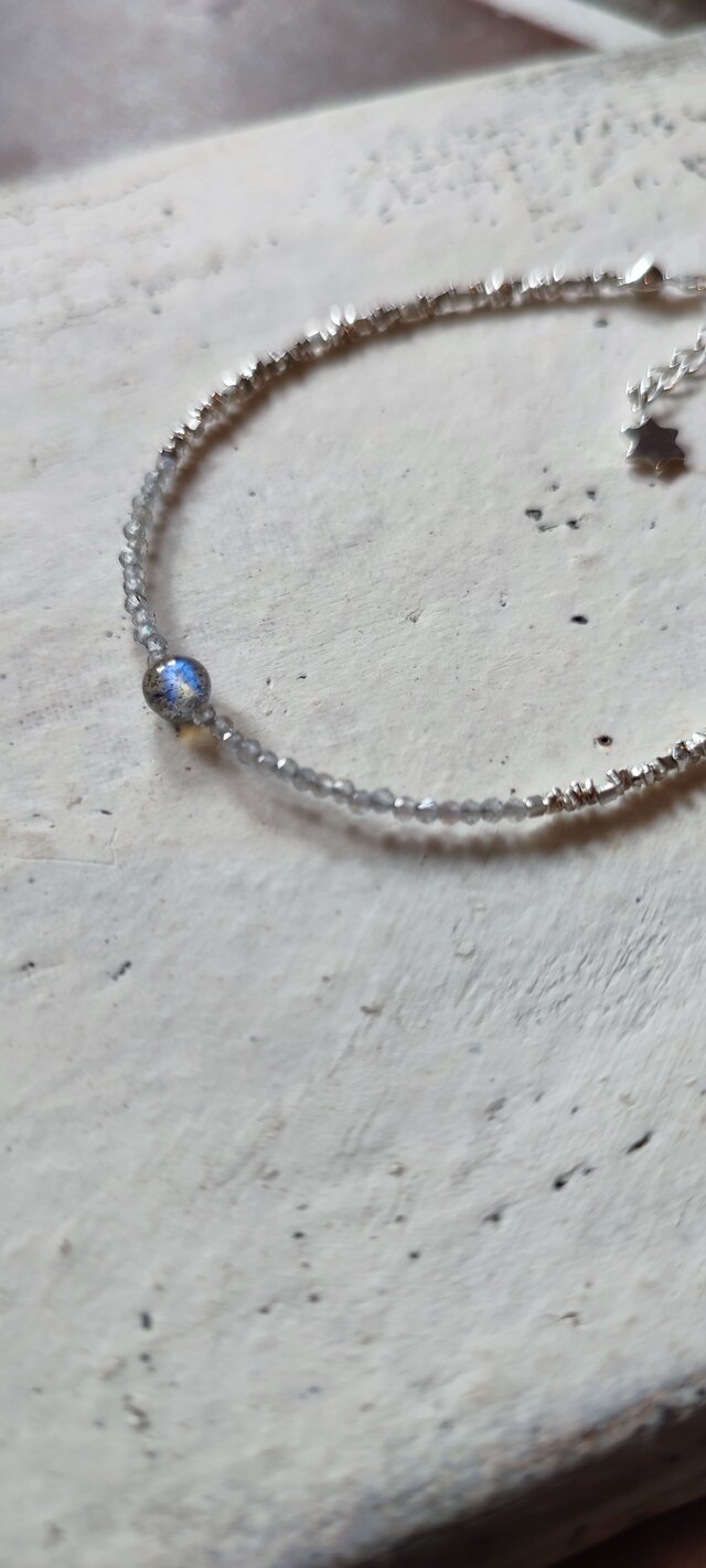 A様ご依頼品　　ラブラドライトとカレンシルバーのブレスレット