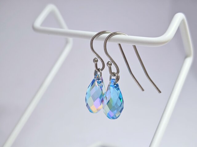 C50 シンデレラアクアマリンドロップピアス ドロップピアス(アクア