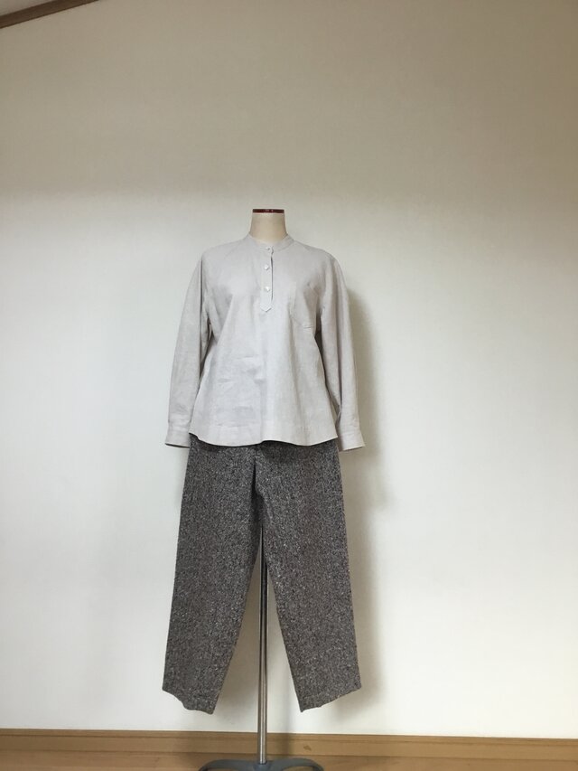 リネンブラウス