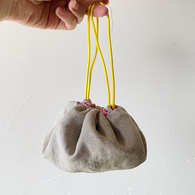 リネンのまるっこいポーチ　no 216