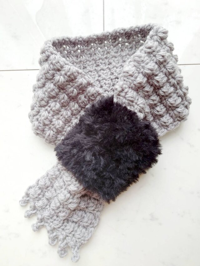 マフラー ファー グレー ブラック 黒 柄 模様 編み 手編み 編み物