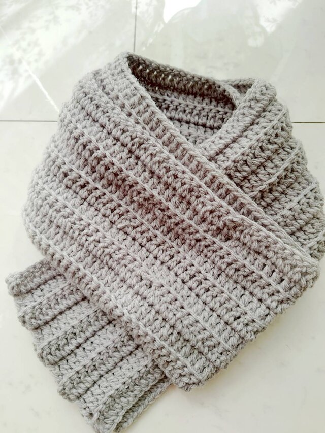 マフラー ショート グレー 男女兼用 ユニセックス 編み 手編み 編み物